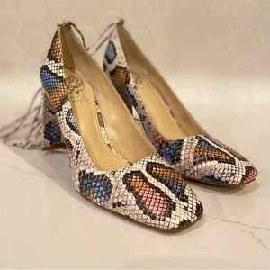 NEW Vince Camuto Damell Leather Ankle-Wrap Snakeskin Pumps